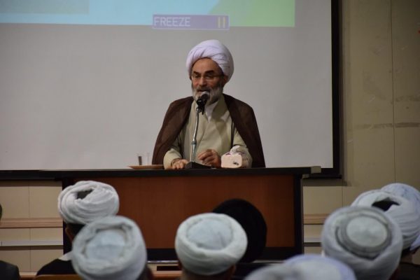 آیت الله رسول فلاحتی - سکوت فرهیختگان دنیای اسلام در برابر جنایت علیه مسلمانان دردناک است/سرزمین وحی نباید در دست فاسدان قرار گیرد -