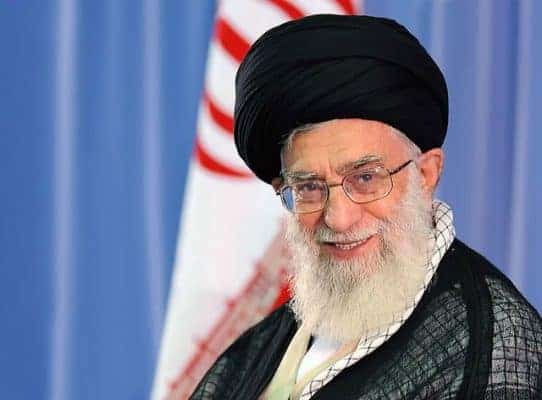 رهبر معظم انقلاب اسلامی - رهبر انقلاب با عفو و تخفیف مجازات تعدادی از محکومان موافقت کردند -