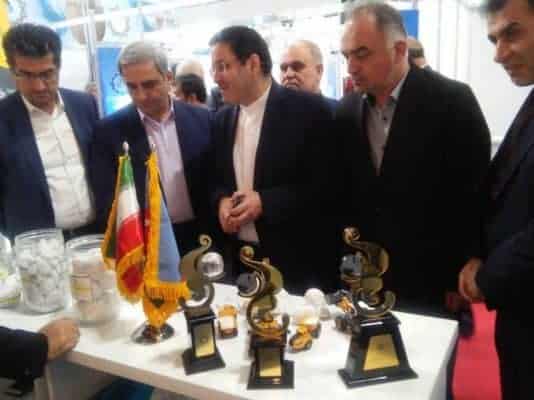گشایش نمایشگاه صنعت باکو با حضور گیلان 3 - رنجکش : نمایشگاه های منطقه ای فرصتی مناسب برای آشنایی با ظرفیت ها و تبادلات اقتصادی و تجاری است -