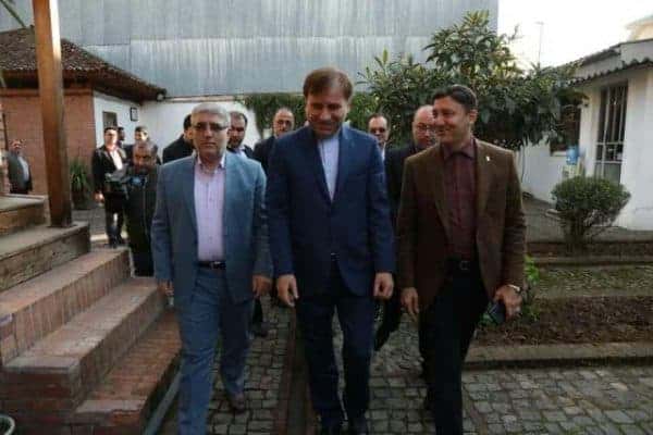 بازدید استاندار گیلان و شهردار رشت از خانه میرزا کوچک خان جنگلی 2 - بازدید استاندار گیلان و شهردار رشت از خانه میرزا کوچک خان جنگلی + تصاویر - استاندار گیلان