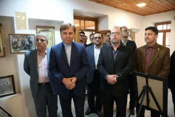 بازدید استاندار گیلان و شهردار رشت از خانه میرزا کوچک خان جنگلی 3 - بازدید استاندار گیلان و شهردار رشت از خانه میرزا کوچک خان جنگلی + تصاویر - استاندار گیلان