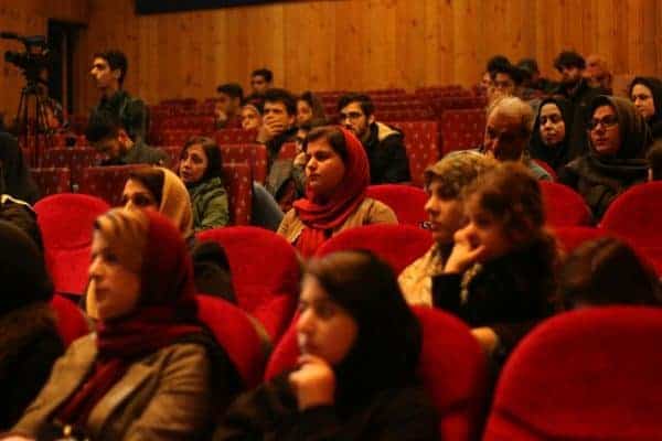 خانه بیانی‌ها در آستانه‌اشرفیه به مصاف هم رفتند 15 - خانه بیانی‌ها در آستانه‌اشرفیه به مصاف هم رفتند / گزارش تصویری - با استقبال چشمگیر مردم؛