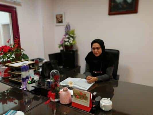 سیده مریم فلاح چای مدیر بیمارستان پیروز - امسال مجبور به جدا کردن بخش بیماران آنفولانزا شدیم / تعداد بیماران آنفولانزا در حال حاضر کمتر شده است - آنفولانزا