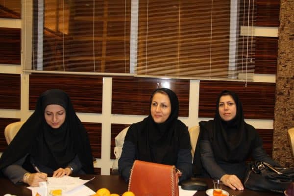 نشست مشترک مشاورین بانوان شهرستان لاهیجان با رئیس شورای شهر 4 - پیست دوچرخه‌سواری در پارک بانوان احداث‌شده است / شاهد حضور موثر بانوان در عرصه‌های مختلف اجتماعی هستیم - بانوان لاهیجان