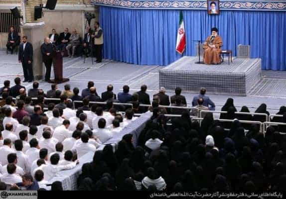 13981011 1244526 - کشور را به سمت جنگ نمی‌بریم اما در مقابل تحمیل با قدرت می‌ایستیم/ صحنه گردان اغتششات آبان افراد مرتبط با سرویس‌های اطلاعاتی بیگانگان هستند -