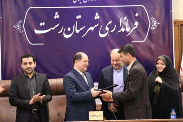 18 - برنامه های دهه فجر و اقدامات یک ساله دولت در شهرستان رشت تشریح شد -