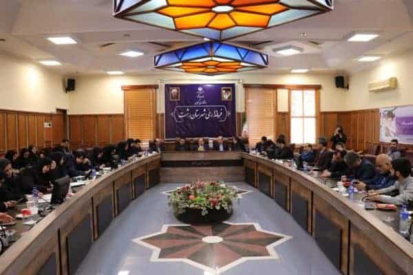5 - برنامه های دهه فجر و اقدامات یک ساله دولت در شهرستان رشت تشریح شد -