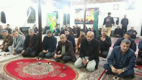 برکزاری مراسم عزاداری شب شهادت حضرت صدیقه کبری فاطمه زهرا در توستان لاهیجان 1 - برکزاری مراسم عزاداری شب شهادت حضرت صدیقه کبری فاطمه زهرا (س) در توستان لاهیجان - با مردم