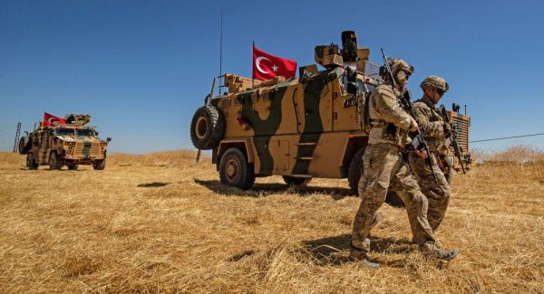 ارتش ترکیه - کشته شدن ۳۳ سرباز ترکیه در سوریه/تشکیل جلسه اضطراری به ریاست اردوغان -