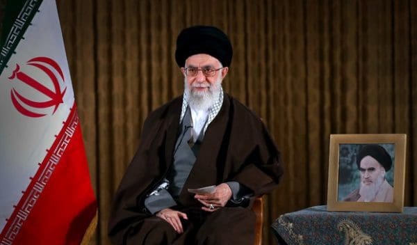 رهبر انقلاب - عاملان و آمران این جنایت مجازات شوند/ پیگیری تلاش علمی و فنی شهید فخری زاده -