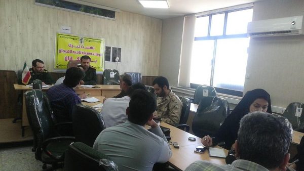 نشست خبری فرمانده سپاه لاهیجان 4 - تولید و توزیع ۱۵۰ هزار ماسک در 24 پایگاه‌ مقاومت لاهیجان / احداث ۳۷ واحد مسکن محرومین در لاهیجان - سپاه لاهیجان