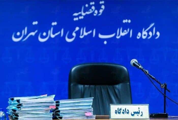 دادگاه انقلاب - حبس تعزیری برای 6 اصلاح طلب بیانیه 77 نفر/ محمودیان 5 سال و بقیه یک سال محکوم شدند -