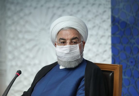 روحانی - سران دو قوه دیگر باید طرح فروش نفت را تایید کنند/ مانند دولت قبلی ۵۰ هزار میلیارد از بانک مرکزی نگرفتیم -