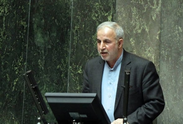 می خواهیم شبکه های اجتماعی را محدود کنیم نه قطع/ قبول دارم خودم گرفتار این شبکه ها شده ام و استفاده می کنم