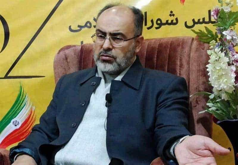 دنا پلاس را دریافت کردم و آن را پس نمى دهم/با جو سازی و هوچی گری رسانه ها کاری ندارم