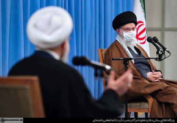 انتقاد صریح رهبری از اقدام برخی در برخورد با دولت و رئیس جمهور/ هتک حرمت حرام است