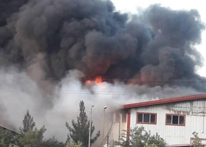 آتش سوزی گسترده ۶ واحد مسکونی در رشت - آتش سوزی گسترده ۶ واحد مسکونی در رشت/ ۲ نفر از زیر آوار نجات پیدا کردند -