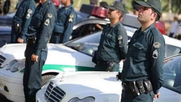 پلیس - برخورد پلیس امنیتی و بسیج با عوامل سگ گردانی، فروشندگان مواد مخدر و مزاحمین نوامیس در سه پارک رشت - پارک رشت