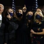 تصاویر جو بایدن، همسر، فرزندان و نوه‌ها 16 - مجموعه تصاویر جو بایدن، همسر، فرزندان و نوه‌ها/ First Family جدید آمریکا - تصاویر