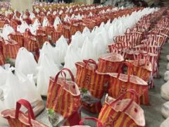 ۵۰۰ بسته کمک‌معیشتی توسط خواهران بسیجی در رشت توزیع شد
