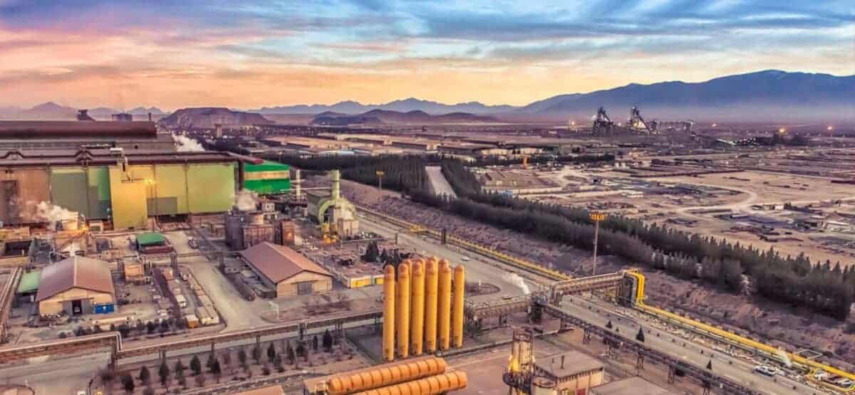 تحریم فولادمبارکه، نشانه استیصال دشمنان در شکست جبهه اقتصادی ایران