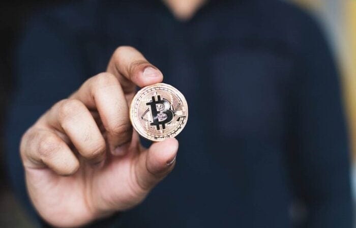 بیت کوین 1 - روش‌های کسب درآمد از طریق بیت کوین - ارزمارکت