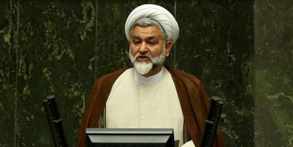 اینکه رئیس جمهور ماهی ۳۵۰ میلیون دریافت کند غلط است