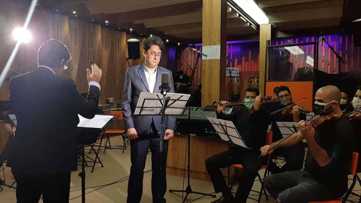 دلایل غفلت جوانان از موسیقی فاخر ایرانی از نظر آرش براتی آهنگساز و موسیقی دان