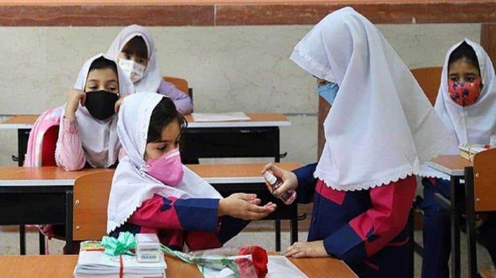 فعالیت حضوری مدارس تمام وقت نیست/ حضور نیافتن غیبت محسوب می شود