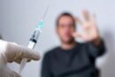 ۶میلیون واجدشرایط اصلا واکسن کرونا نزدند/ هشدار وزارت بهداشت به تعلل در تزریق نوبت دوم و سوم