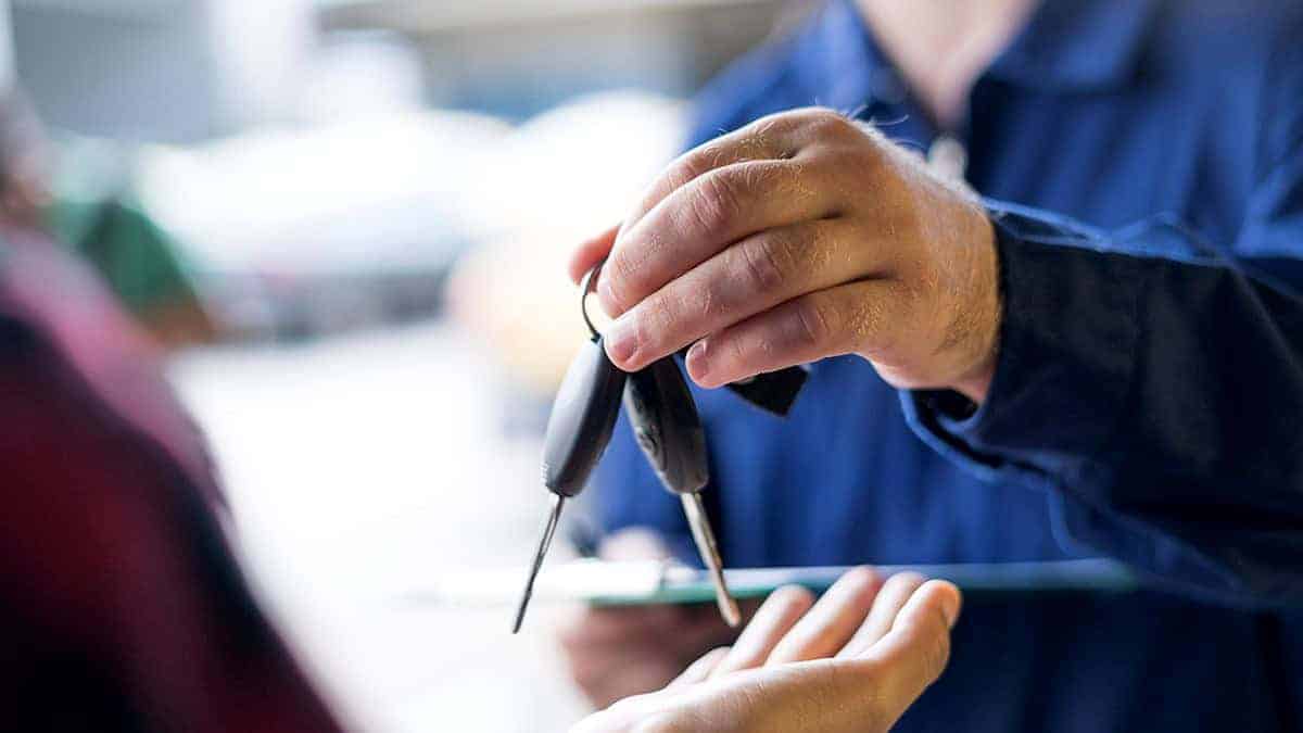 هشدار پلیس نسبت به خرید و فروش وکالتی خودرو