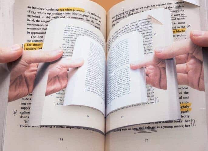 کتابخانه 2 - کتاب خوانی و در تجارت - انتشارات