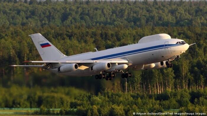 هواپیمای آخرالزمان 700x394 - «هواپیمای آخرالزمان» روسیه هم به پرواز درآمد