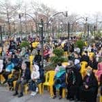 جشنواره نوروزی شهرداری لاهیجان 12 - جشنواره نوروزی شهرداری لاهیجان با استقبال پرشور مردم آغاز شد + گزارش تصویری - جشنواره نوروزی شهرداری لاهیجان