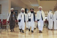 طالبان مانع ورود کارمندان بدون ریش به ادارات شدند