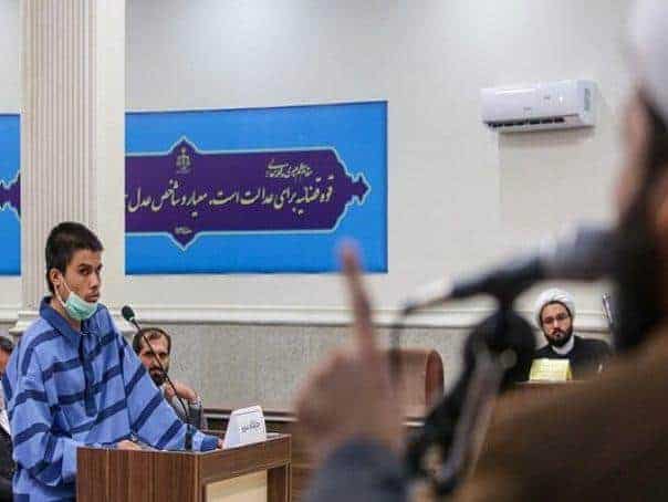 حکم اعدام ضارب ۳ روحانی حرم رضوی اجرا شد