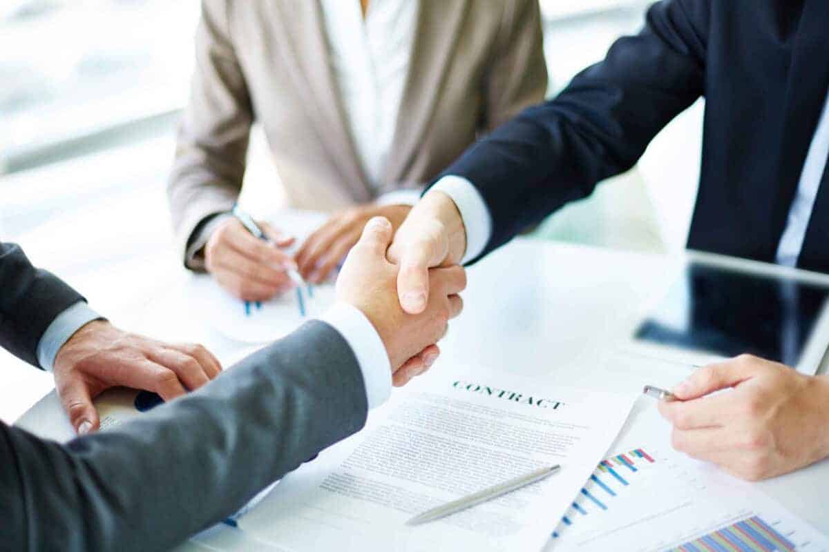 وکیل شرکتها در اصفهان