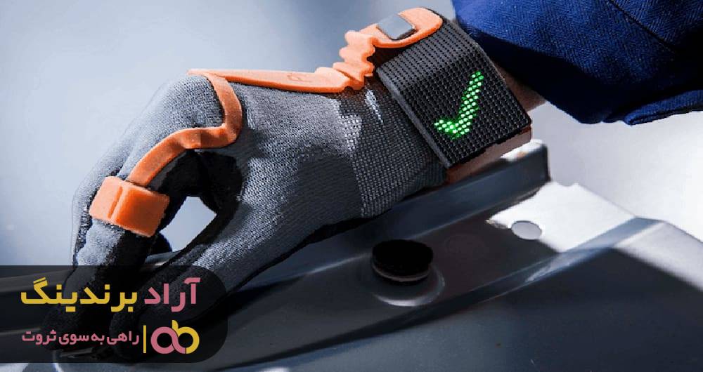 قیمت خرید دستکش کار نیتریل گیلان 3 C:\Users\ARAD\Downloads\ProGlove-combines-ergonomics-and-business-intelligence-for-industrial-workers-source-ProGlove-1-1 (1).jpg