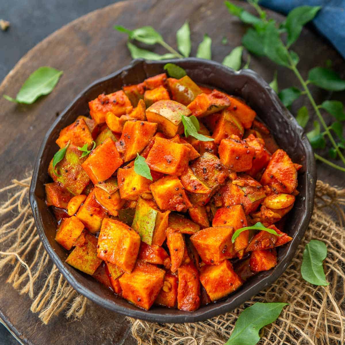 طرز تهیه ترشی انبه بندرعباس + از کجا بخریم؟