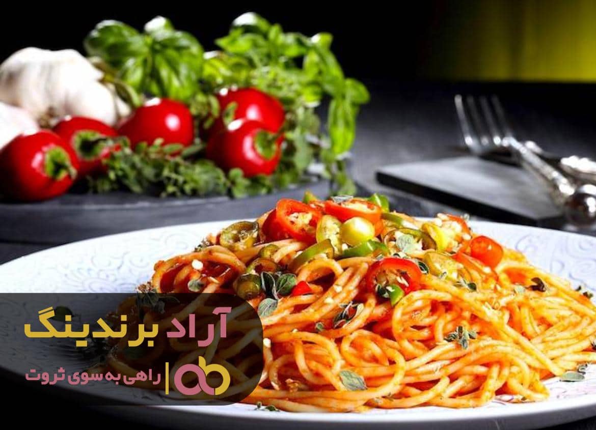 در کنار تقویت دانش باید ارتباطات خود را قوی کنید