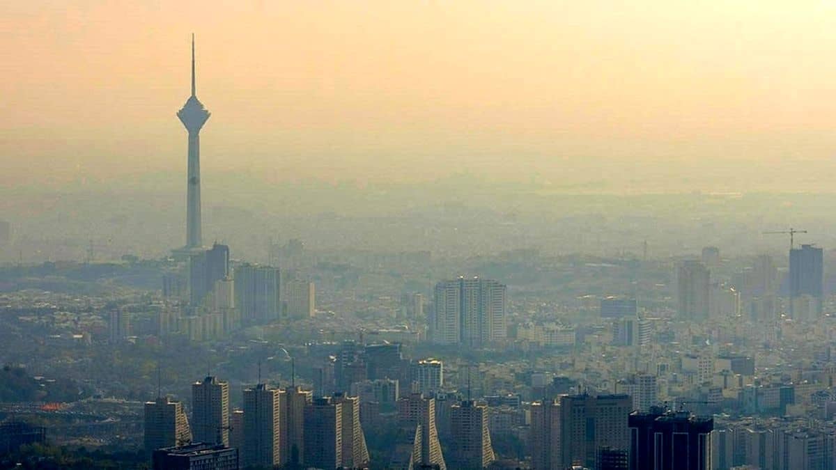 تهران تعطیل می‌ شود؟ / خروجی عجیب جلسه کمیته اضطرار!