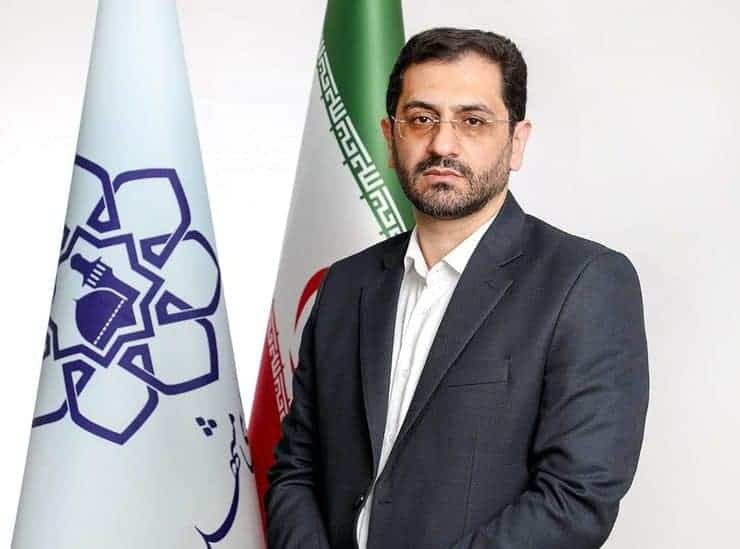شهردار مشهد از حضور در محل کار خود منع شد / با حکم قضایی انجام شد