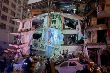 آخرین خبر از زلزله ۷.۸ ریشتری ترکیه و سوریه / ۵۲۱ کشته