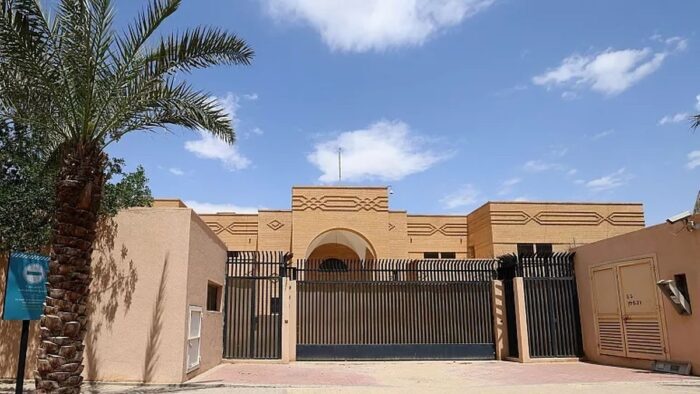 سفارت ایران در ریاض - گشوده شدن سفارت ایران در ریاض پس از ۷ سال - سفارت ایران