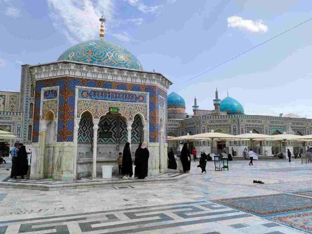 از کجا بلیط ارزان مشهد بخریم؟