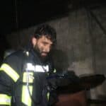تلاش ۴۳ آتش نشان در پی آتش سوزی چند باب مغازه و انبار ضایعات در رشت 4 - تلاش ۴۳ آتش نشان در پی آتش سوزی چند باب مغازه و انبار ضایعات در رشت + تصاویر - آتش سوزی