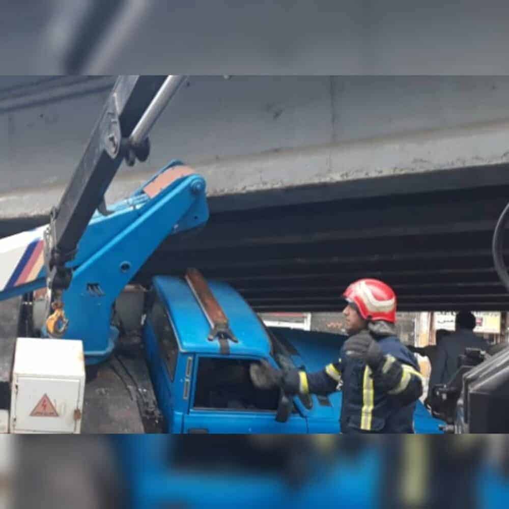 عبور از زیرگذر پل گاز رشت، دردسر ساز شد