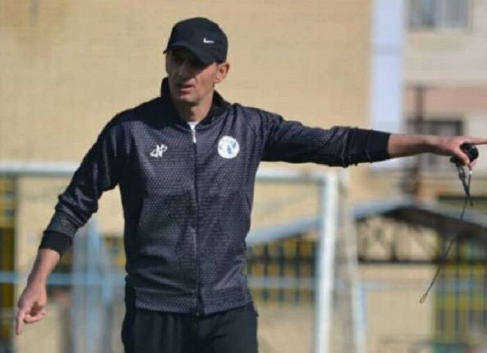 دولت فقط به پرسپولیس نگاه می‌کند و استقلال را رها کرده است / چرا مشکلات پرسپولیس خیلی زود حل می‌شود؟