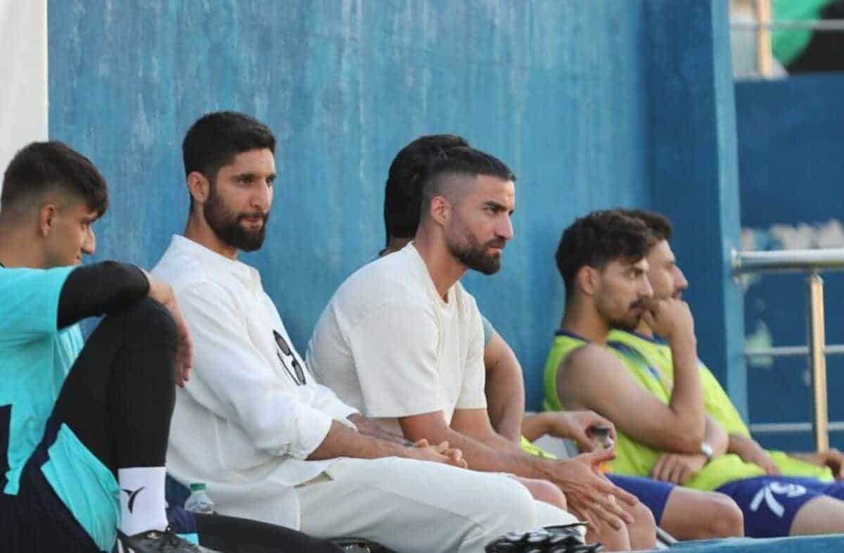 پیشنهاد رقیب استقلال به مهرداد محمدی! / وی قرارداد رسمی با باشگاه استقلال ندارد