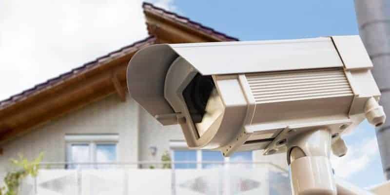 چه دوربینی برای منزلم بخرم؟